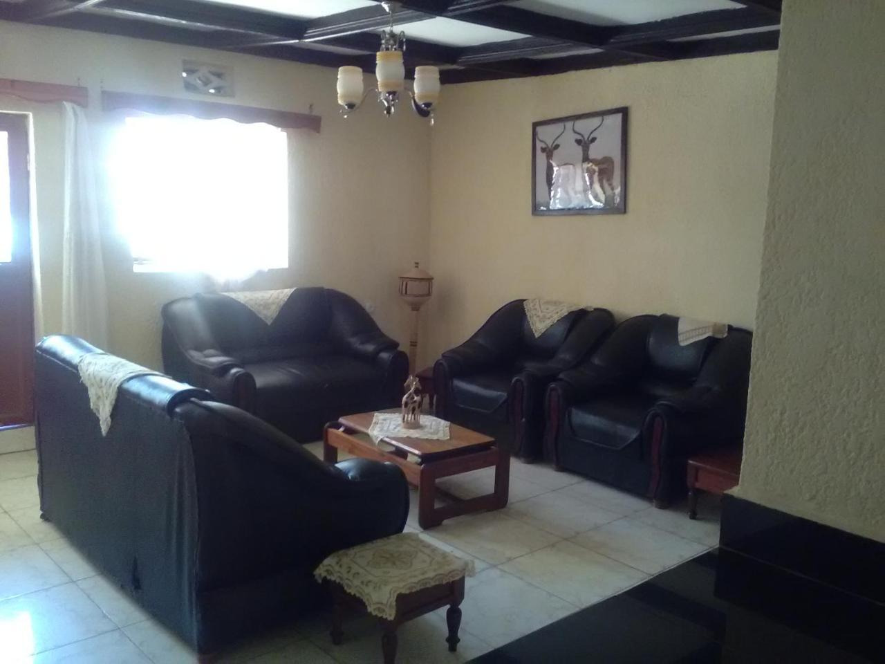 Gloria Motel Cyangugu Luaran gambar