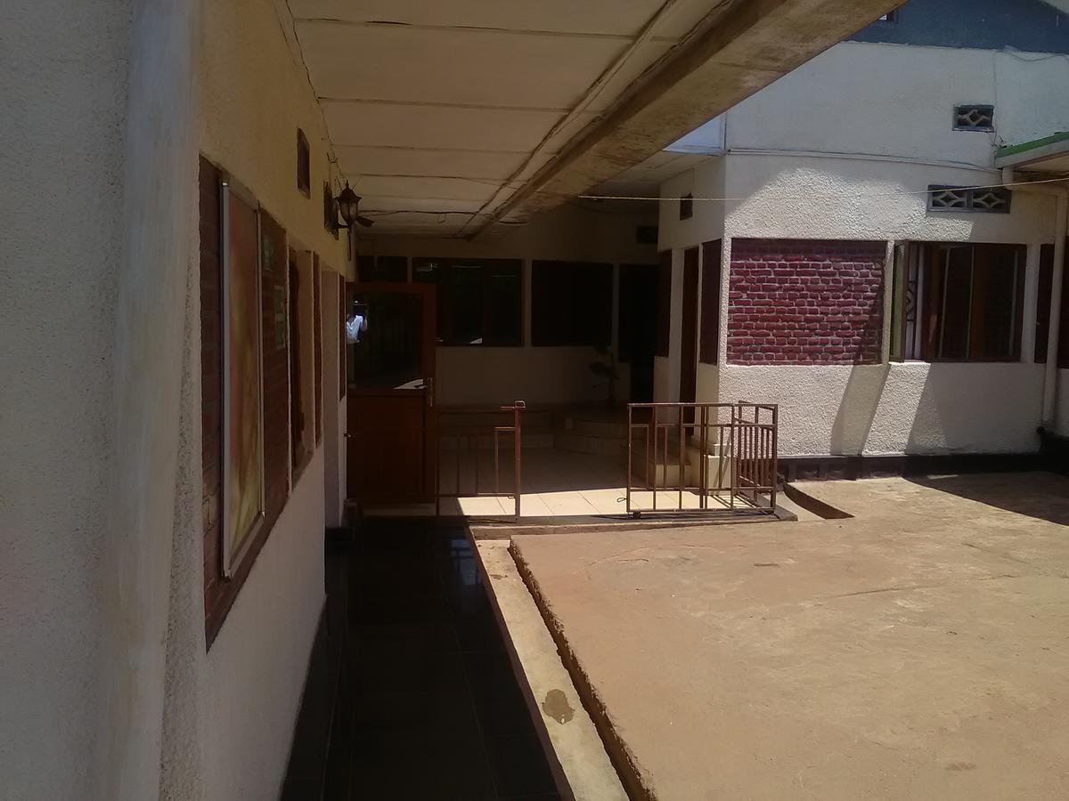 Gloria Motel Cyangugu Luaran gambar