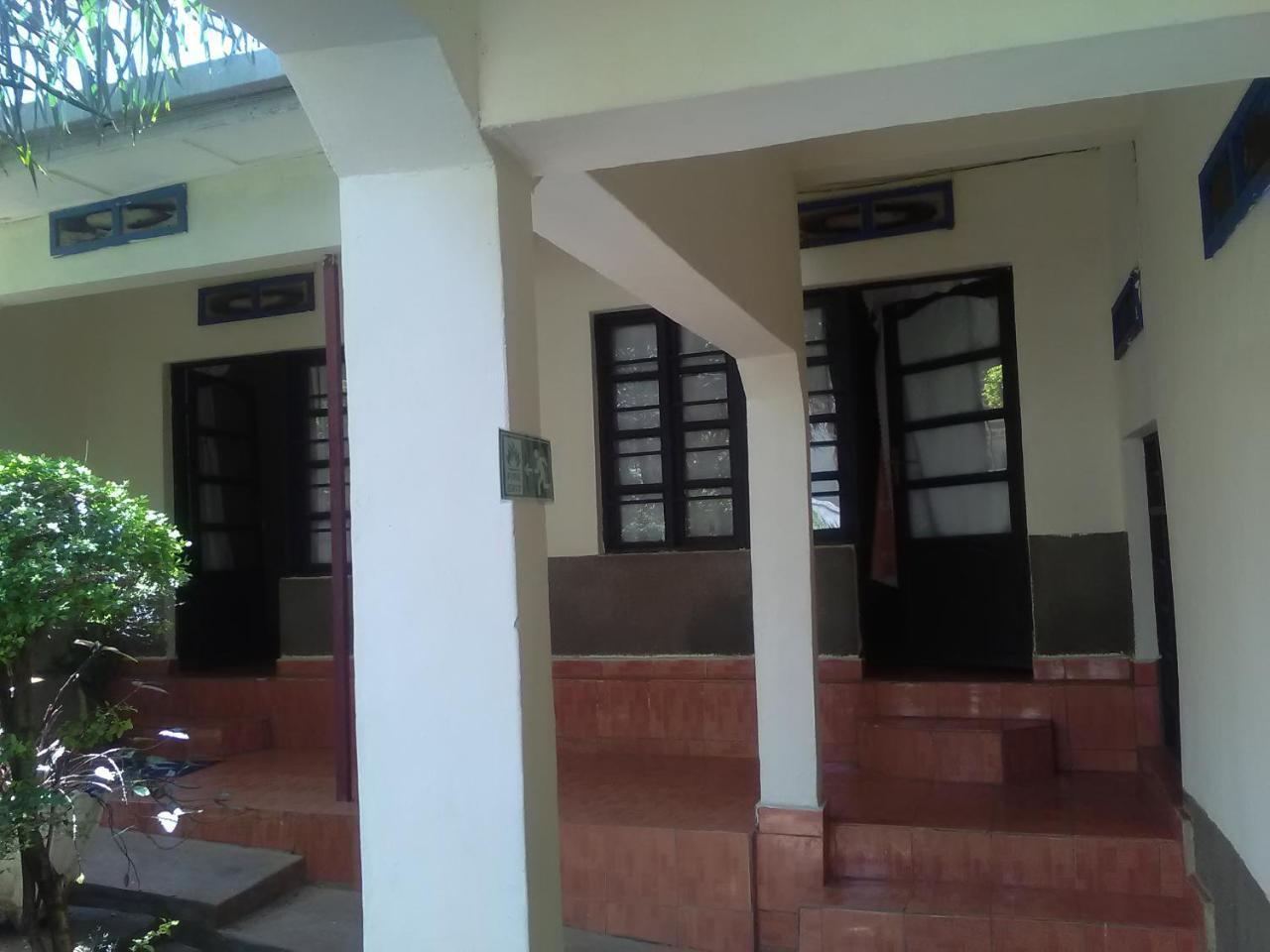 Gloria Motel Cyangugu Luaran gambar