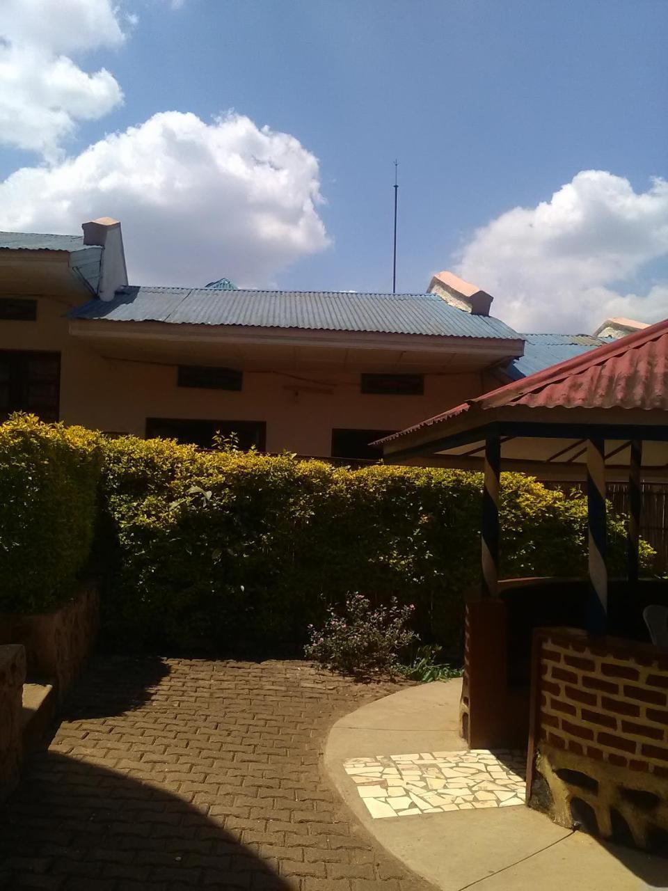 Gloria Motel Cyangugu Luaran gambar