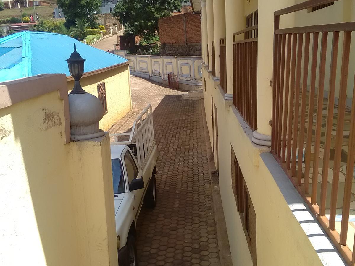 Gloria Motel Cyangugu Luaran gambar