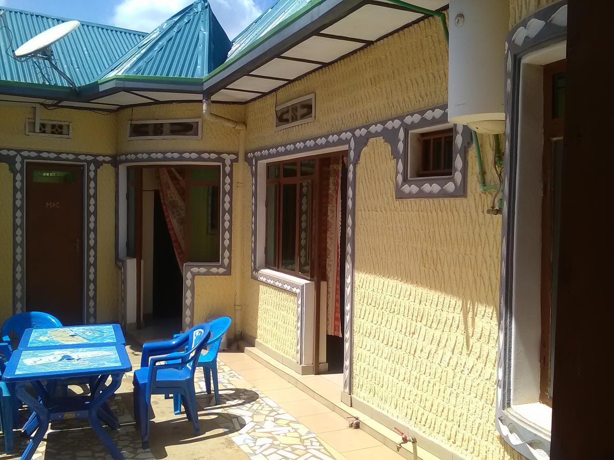 Gloria Motel Cyangugu Luaran gambar
