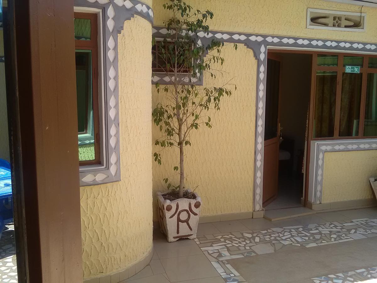 Gloria Motel Cyangugu Luaran gambar