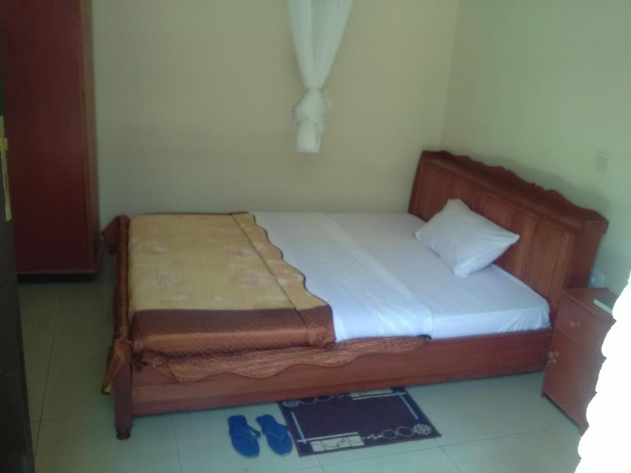 Gloria Motel Cyangugu Luaran gambar